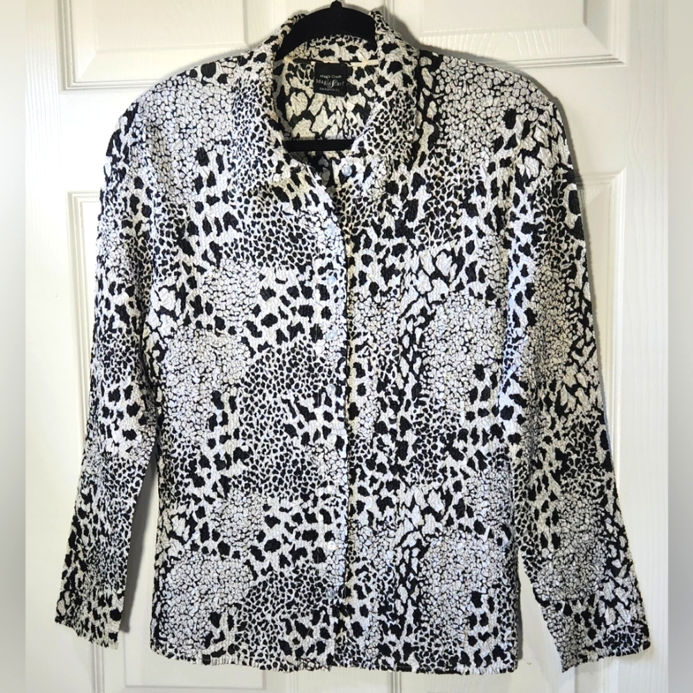 Magic scarf magic crush black white long sleeve button down blouse women…